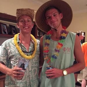 Meet your Posher, Dennis